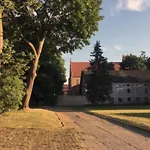 żar - Dworek W żarnowcu Zarnowiec
