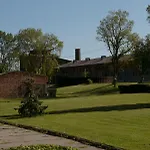 żar - Dworek W żarnowcu 公寓 *