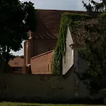 żar - Dworek W żarnowcu Zarnowiec