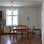 żar - Dworek W żarnowcu