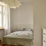 żar - Dworek W żarnowcu 公寓 Zarnowiec