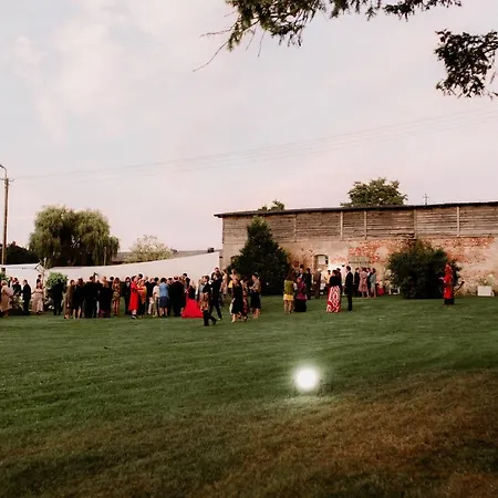 Zar - Dworek W Zarnowcu Lägenhet