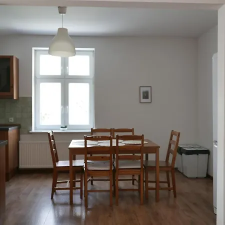 Zar - Dworek W Zarnowcu