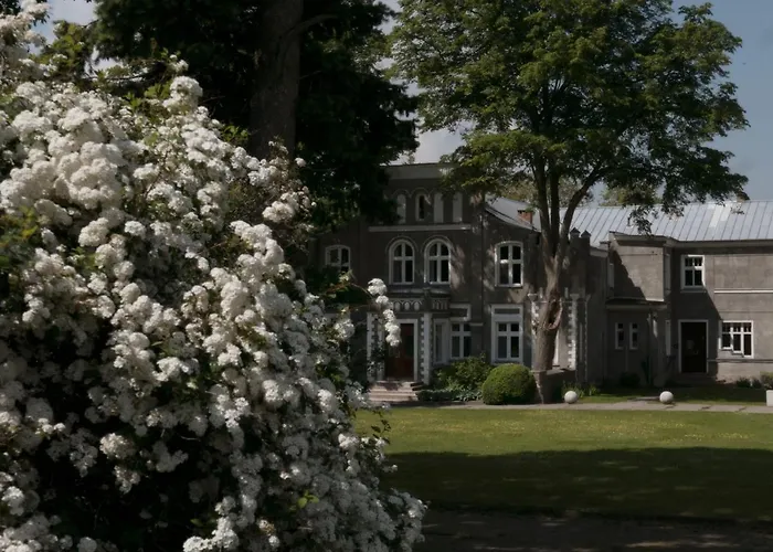 Zar - Dworek W Zarnowcu *