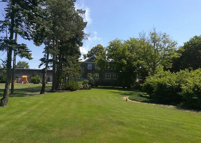 Zar - Dworek W Zarnowcu Lägenhet